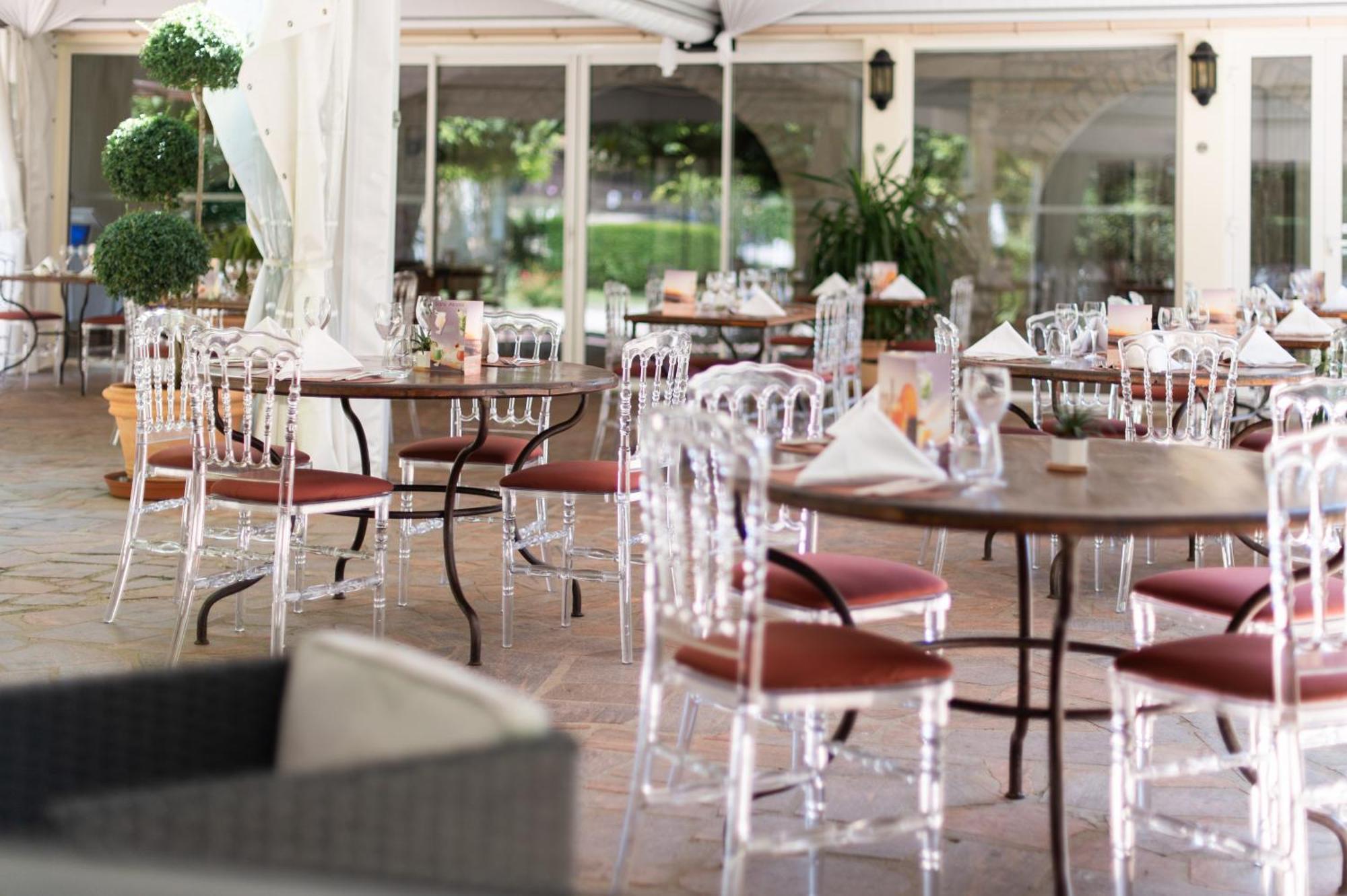 Logis Hotels - Hotel Restaurant Domaine Les Falaises Martel Bagian luar foto